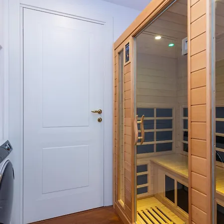 Elegant With Sauna In By Wonderful Italy * Turin